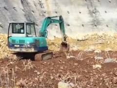 建筑施工现场挖土方操作流程