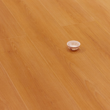 强化复合地板12mm 家装木地板 工程木地板 封蜡防水锁扣 复合地板