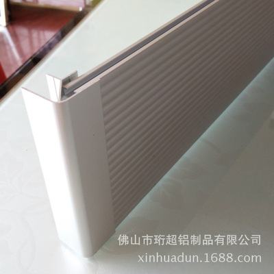 厂家直销 铝合金地脚线 橱柜10公分挡板踢脚线 铝合金转角配件