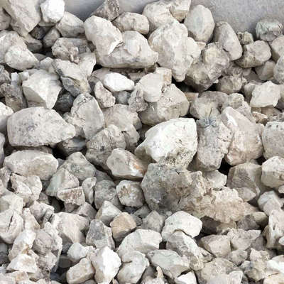 厂家供应 炼钢脱硫氧化钙 金属冶炼用生石灰 工程路基用块状石灰