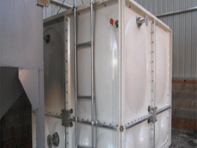 高品质玻璃钢水箱 地埋式消防水箱组合 蓄水池循环水箱 人防水箱