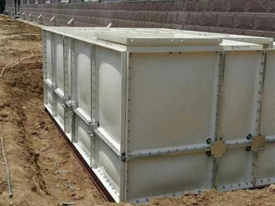 楼顶拼接消防水箱_组合生活水箱_人防水箱厂家_大型水箱厂家