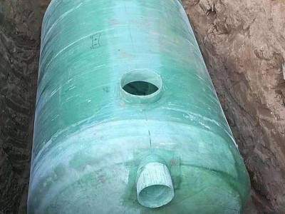 龙韵 抗压化粪池 地埋式玻璃钢消防水罐 玻璃钢缠绕化粪池供应商