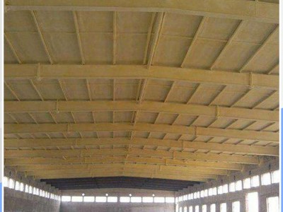 养殖场聚氨酯喷涂屋顶防水保温一体化防水防潮保温防晒