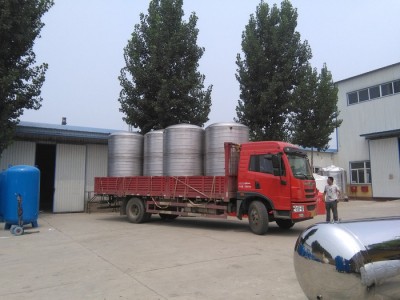 厂家供应5吨10吨 消防水箱 不锈钢水箱 塑料水箱 现货供应 确保质量