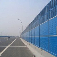 宜宾高速道路声屏障 金属百叶孔防水隔音板 带弧度隔音板 空调外机两侧隔音