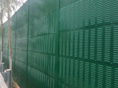 百瑞 高速公路声屏障厂家供应 吸音降噪声屏障 高速公路隔音板 铁路隔音墙 防腐蚀耐久防火防水图1