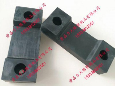 售后服务完善建筑机械橡胶制品原材料选择