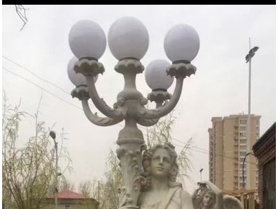 安徽康大雕塑 户外玻璃钢拿灯具天使人物雕塑