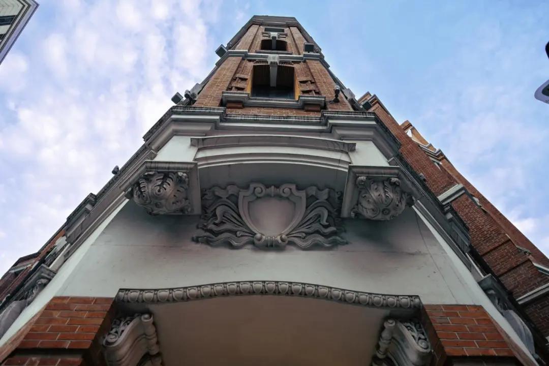 上海现存最长的清水红砖建筑益丰大楼“焕新”