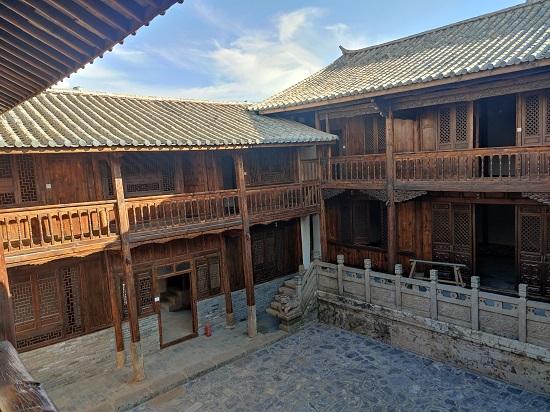 云南含辉古建园林有限公司：新时代里的“做旧”者