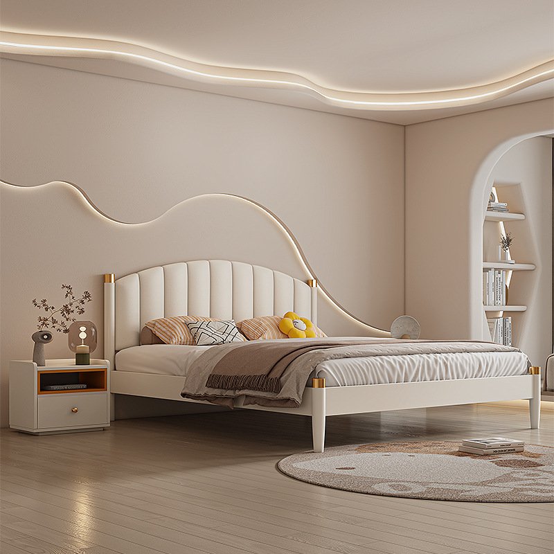 轻奢奶油风床1.8米主卧双人床家用卧室1.5米架子床软靠实木暖白床