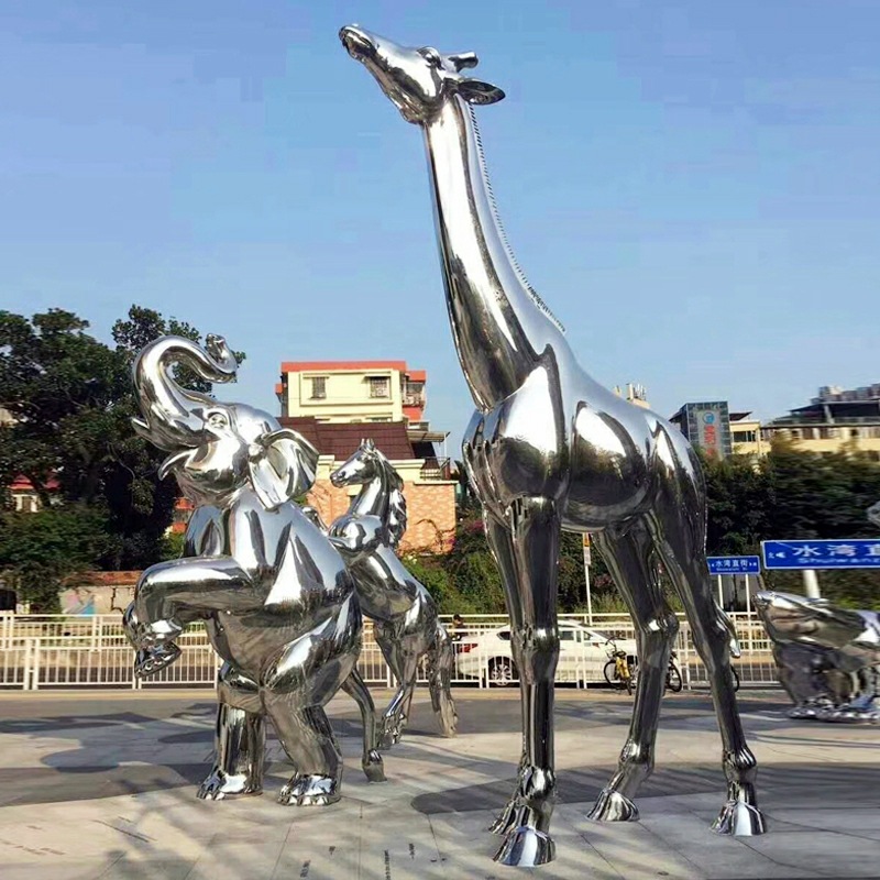 镜面鹿动物 创意切面梅花鹿金属烤漆几何长颈鹿雕塑 定制不锈钢鹿