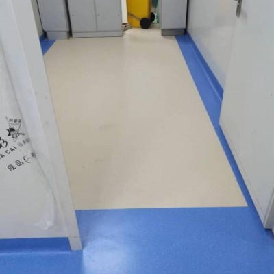 林塑 现代简约医院加厚耐用定制塑料地板 医用塑胶PVC地板图1