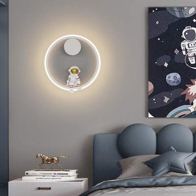 新款儿童房壁灯北欧创意宇航员简约现代卡通太空人小孩卧室床头灯图4