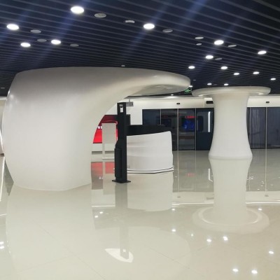 GRG高端装饰材料生产直供机场剧院吊顶立体装饰图1