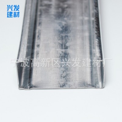 供应C型60副龙骨 60×25 镀锌 集成吊顶专用轻钢龙骨图4