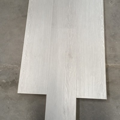 复合地板工厂木纹D107 9.5mm强化木地板锁扣金刚板防潮耐磨家用工图3