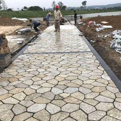 花岗岩碎拼地铺石材 五莲红冰裂纹六角板制作 芝麻灰花岗岩工程板图2