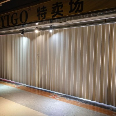 四川安装PVC折叠门 亚克力透明折叠门 推拉门 百折门图3