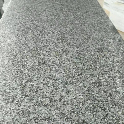 批发多种规格花岗岩芝麻黑火烧板荔枝面火烧板适用人行道铺路建筑图3