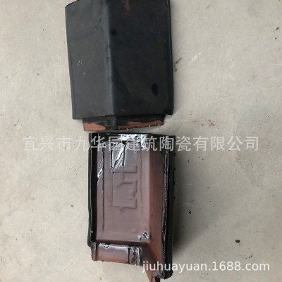 屋面脊瓦人字形屋脊各类配套配件檐口瓦边瓦现货陶土屋面装饰脊瓦图4