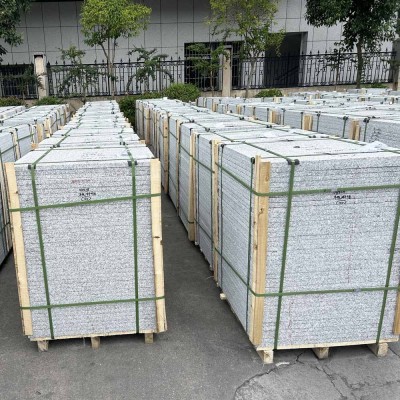 芝麻白花岗岩火烧板石材厂家批发芝麻白地铺石市政工程外墙干挂图3