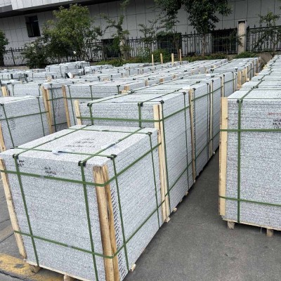 芝麻白花岗岩火烧板石材厂家批发芝麻白地铺石市政工程外墙干挂图4