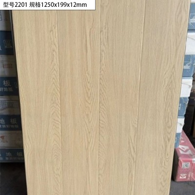 12mm强化复合木地板现货灰色奶油风卧室出租房工程板家用拼接图3
