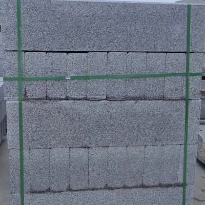 源头工厂花岗岩路沿石芝麻灰火烧面路边石工程安装大理石路牙石图3
