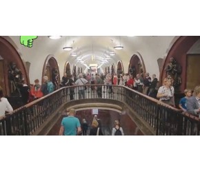 世界上最美的地铁，每个车站都由俄罗斯著名建筑师设计